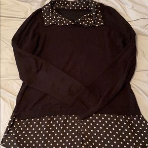 Black and white sweater - size M